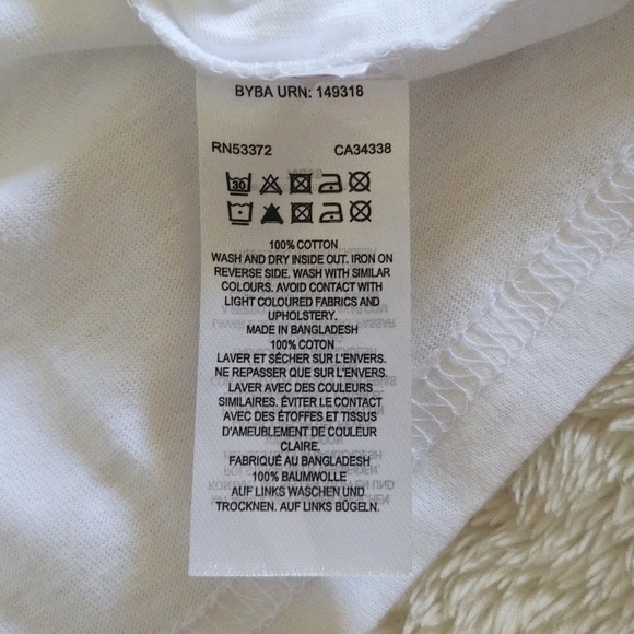 French🇫🇷 Connection "Cherie"👩💕 Tee - NWT - Picture 8 of 12